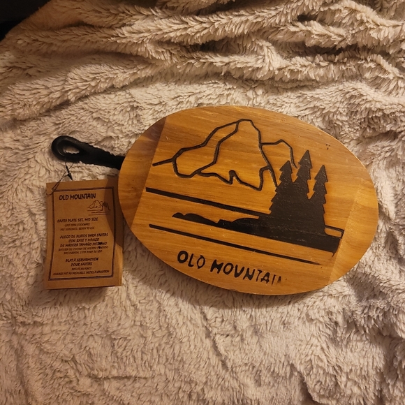 Old Mountain Cast Iron Fajita Set NWT - Picture 3 of 8